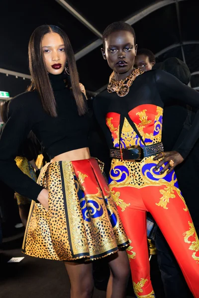 Look 4